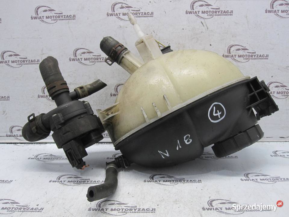 MERCEDES E IV W212 12r zbiorniczek wyrównawczy Zbiorniki wyrównawcze