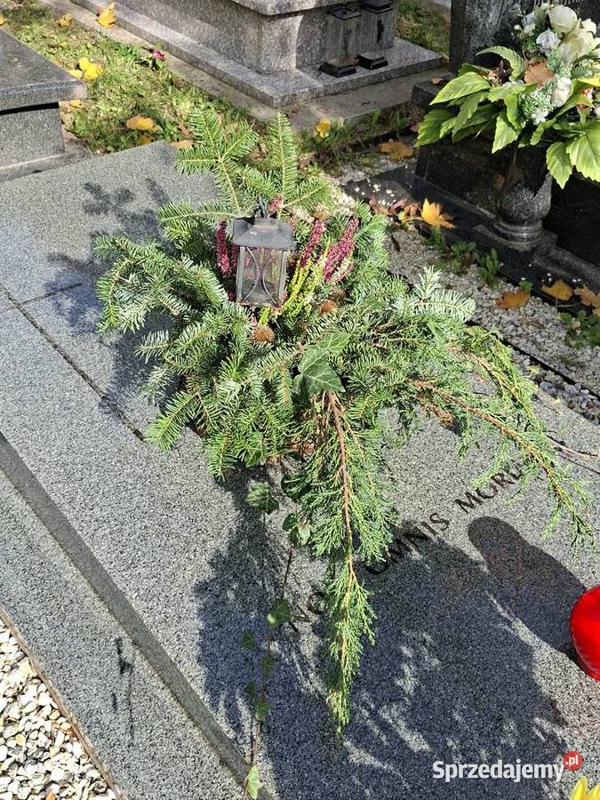 Naturalna kompozycja nagrobna z wrzosami Kraków