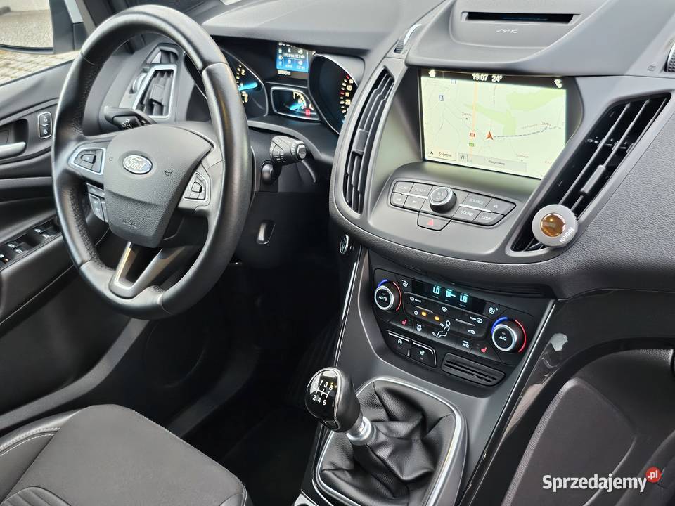 Benzyna 6bieg Navi LED Panorama Keyless Tempomat