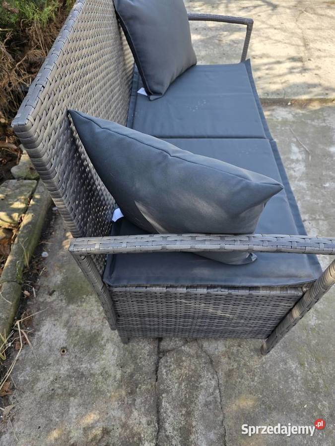 Ławka ogrodowa sofa z poduszkami technorattan Wschowa