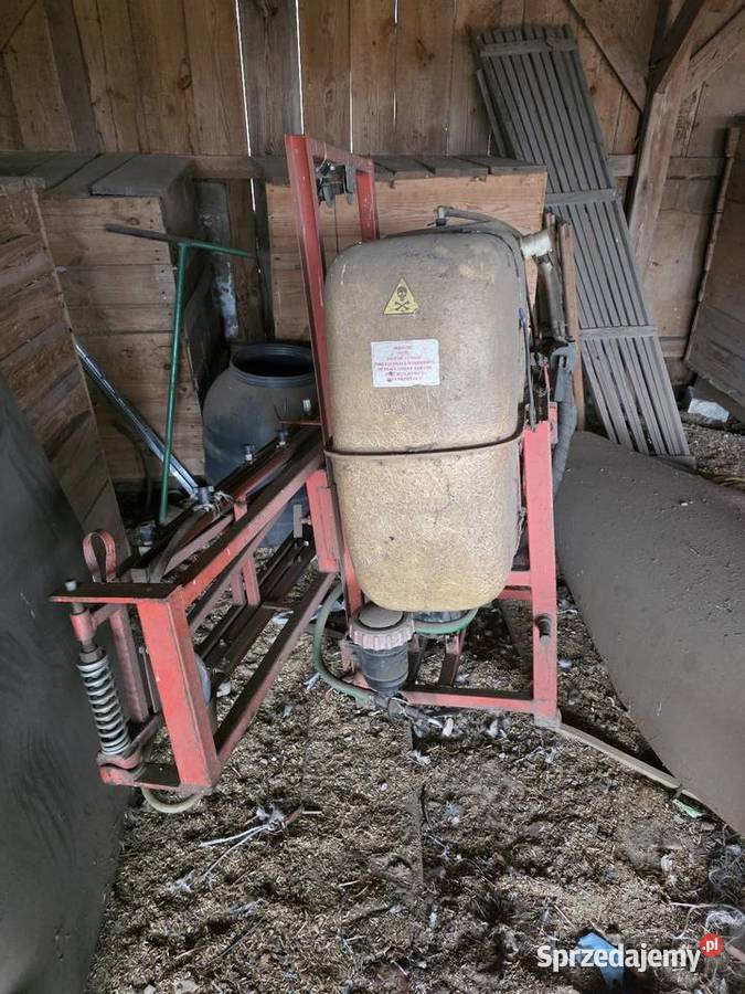 Opryskiwacz polowy zawieszany podkarpackie Czerwona Wola