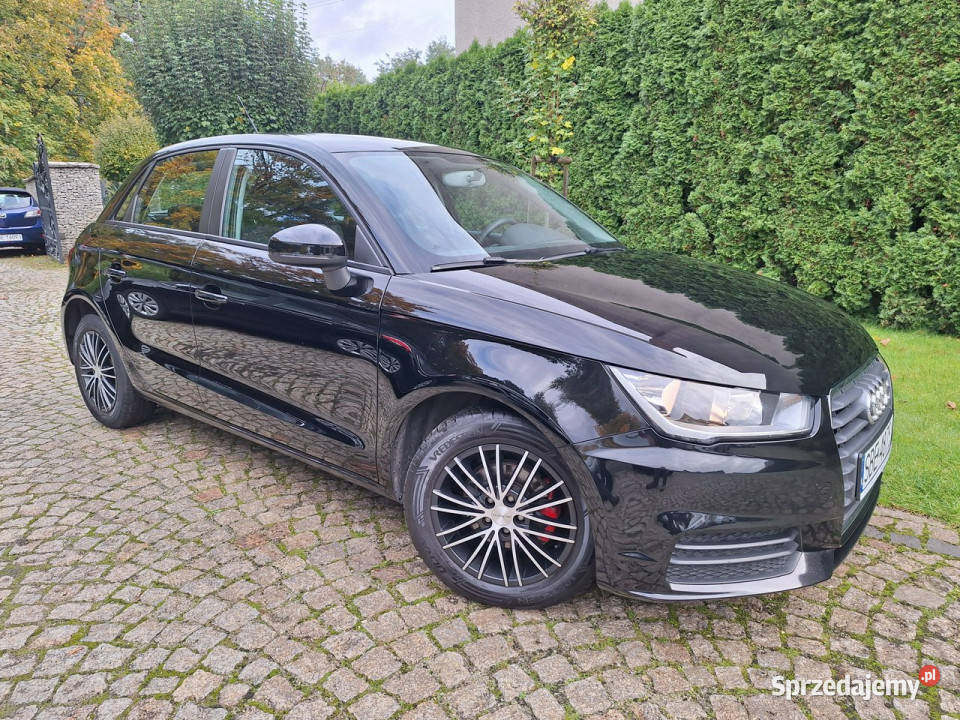 Audi A1 Sportback 10 TFSI 8X 2010 podgrzewane fotele Siewierz