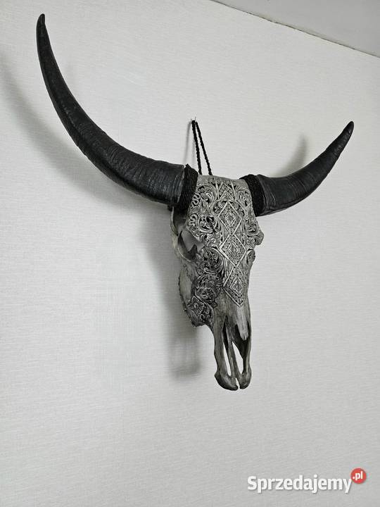UNIKATRzeźbiona duża czaszka bawoła rękodzieło dolnośląskie