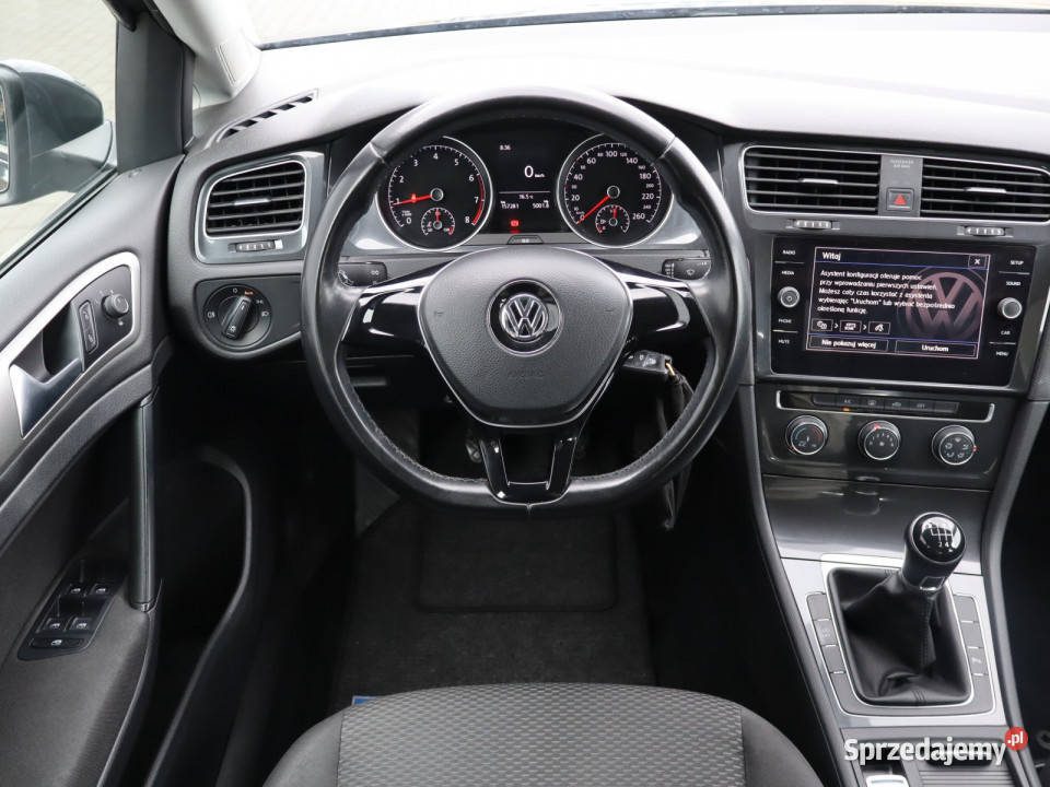 VW Golf 10 TSI sprzedam