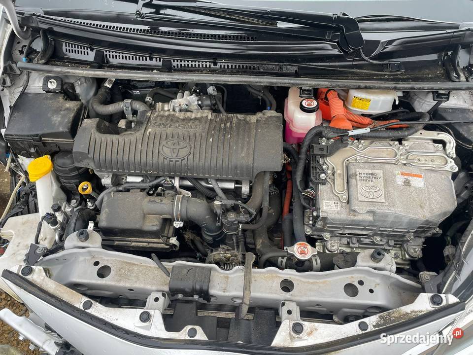 TOYOTA Yaris 15 100 Hybride Dynamic EV511 Wrocław