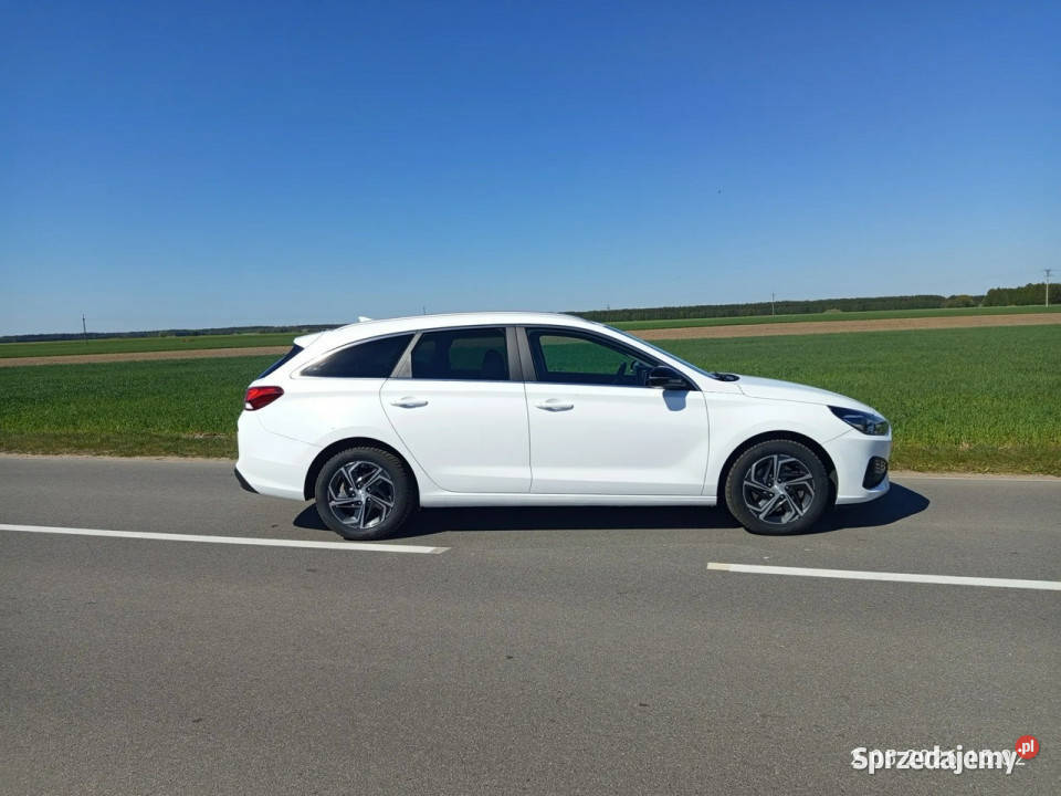 Hyundai i30 Hyundai i30 10 TGDI Modern DCT III światła przeciwmgielne wielkopolskie Słupca
