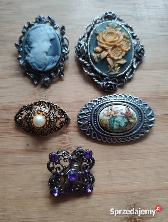 Broszki damskie