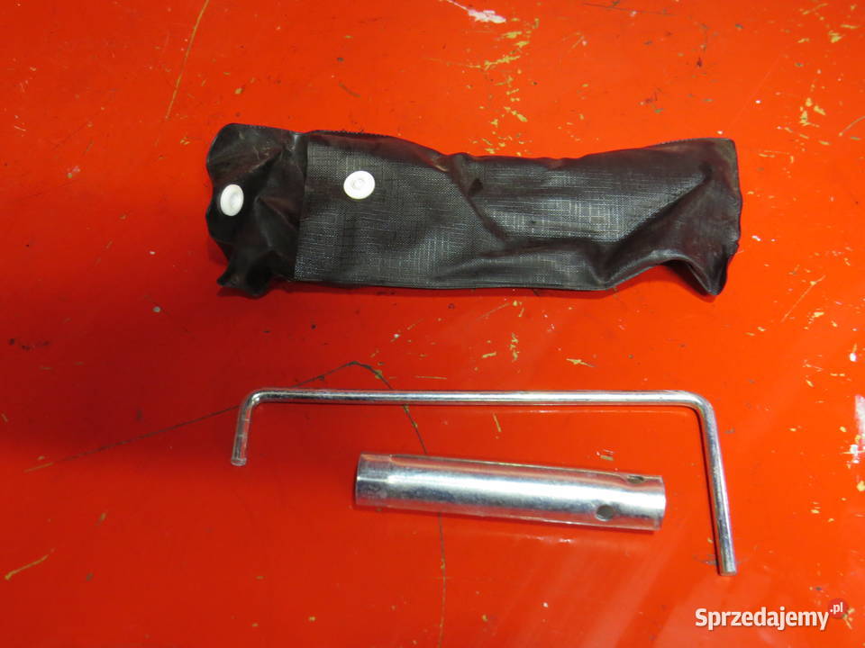 SUZUKI BURGMAN K7 200 125 150 narzędziówka Pozostałe Warszawa