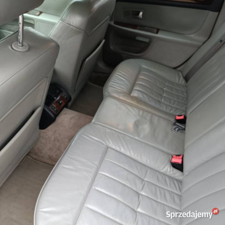 Audi A8 D2 37 1999 r V8 LPG Quattro Zadbany Warszawa