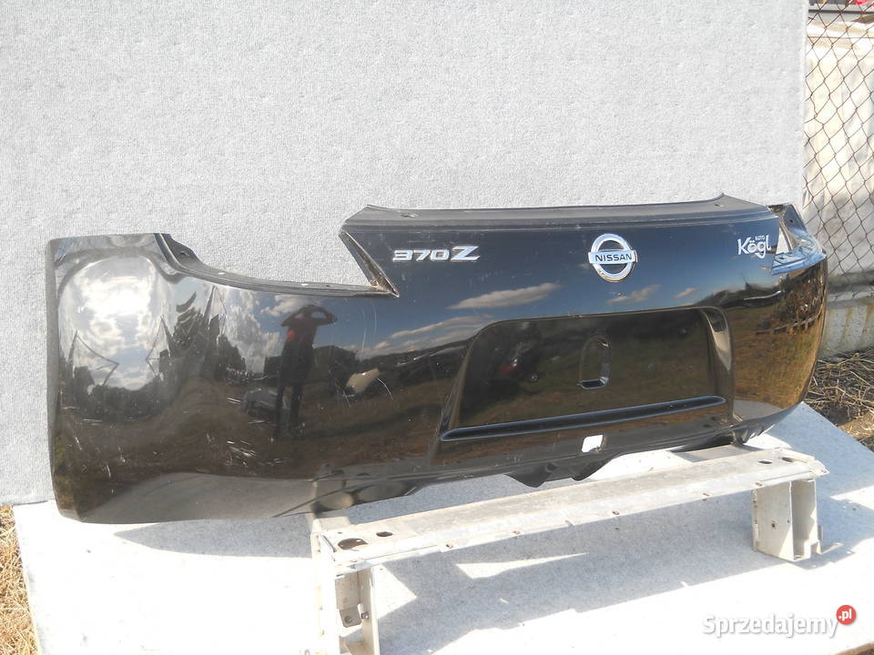 NISSAN 370Z ZDERZAK TYLNY TYŁ Siechnice