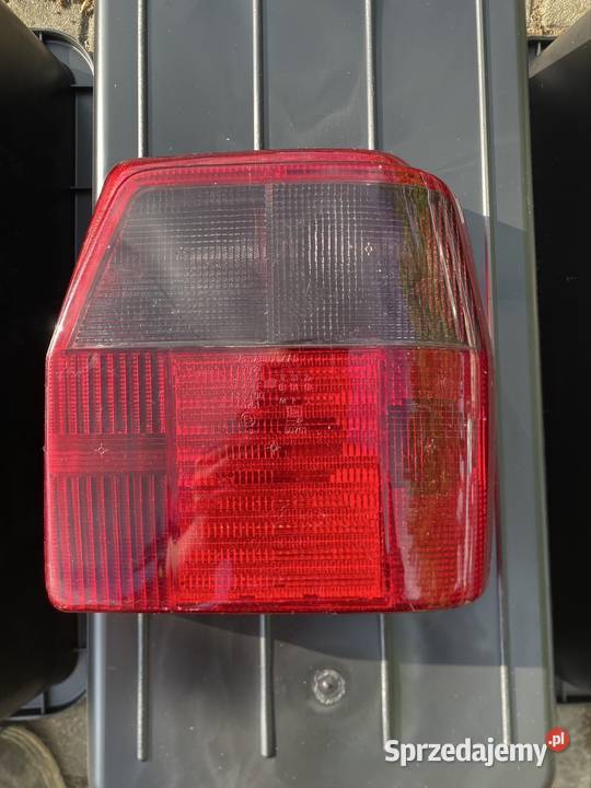 NOWY Klosz Lampa Tył Prawa Fiat Uno II VERALUX Lampy tylne Kamocin sprzedam