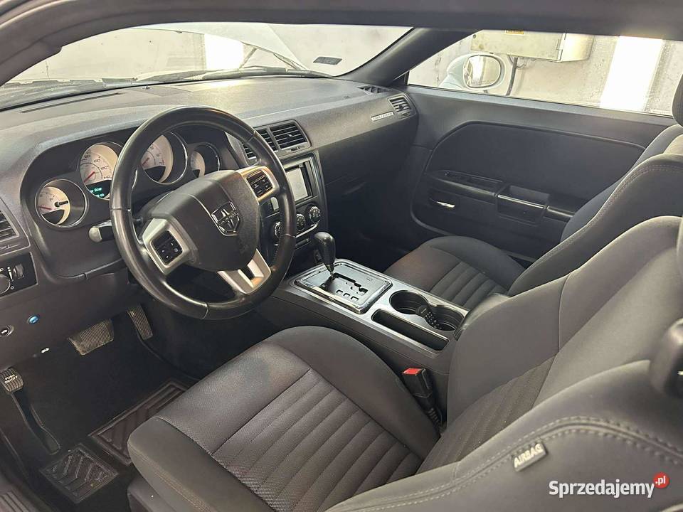 Dodge Challenger 36 l 308 178080km Przewrotne