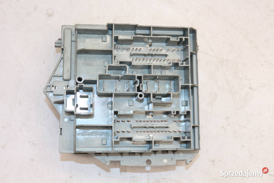 FIAT CROMA 2 19 JTD SKRZYNKA BEZPIECZNIKÓW Prochowice