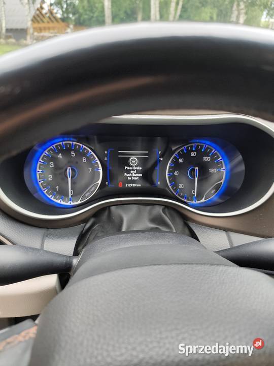 Chrysler Pacyfica 2018 Łasin