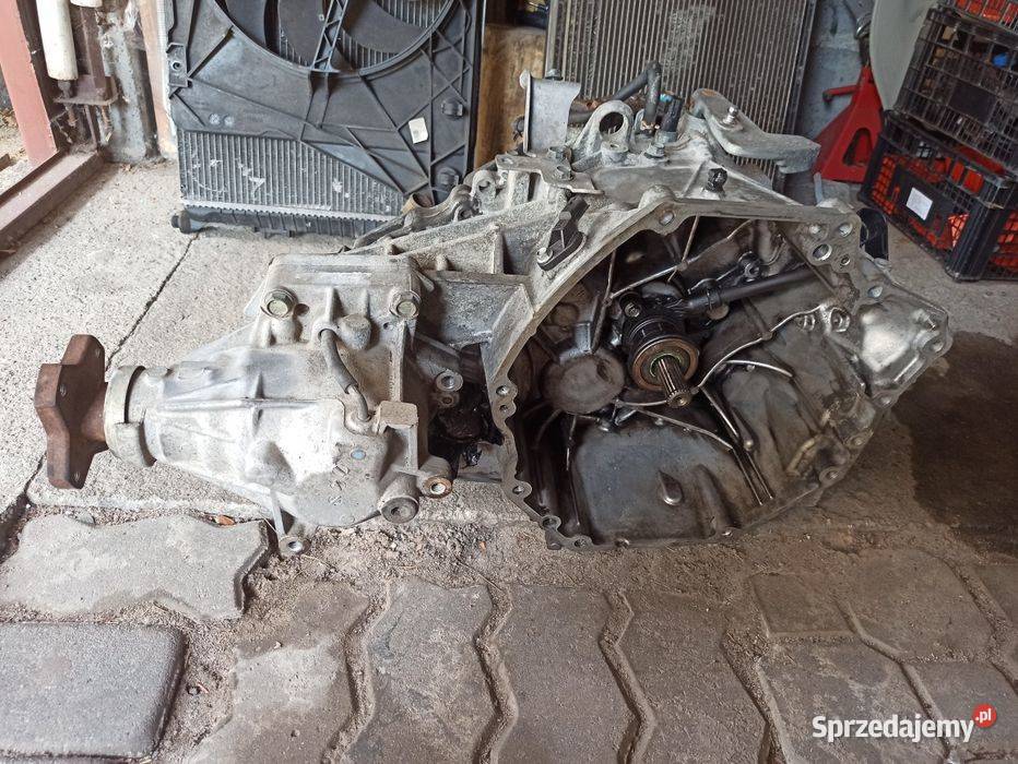 Skrzynia biegów Qashqai j10 4x4 manualna Łochów
