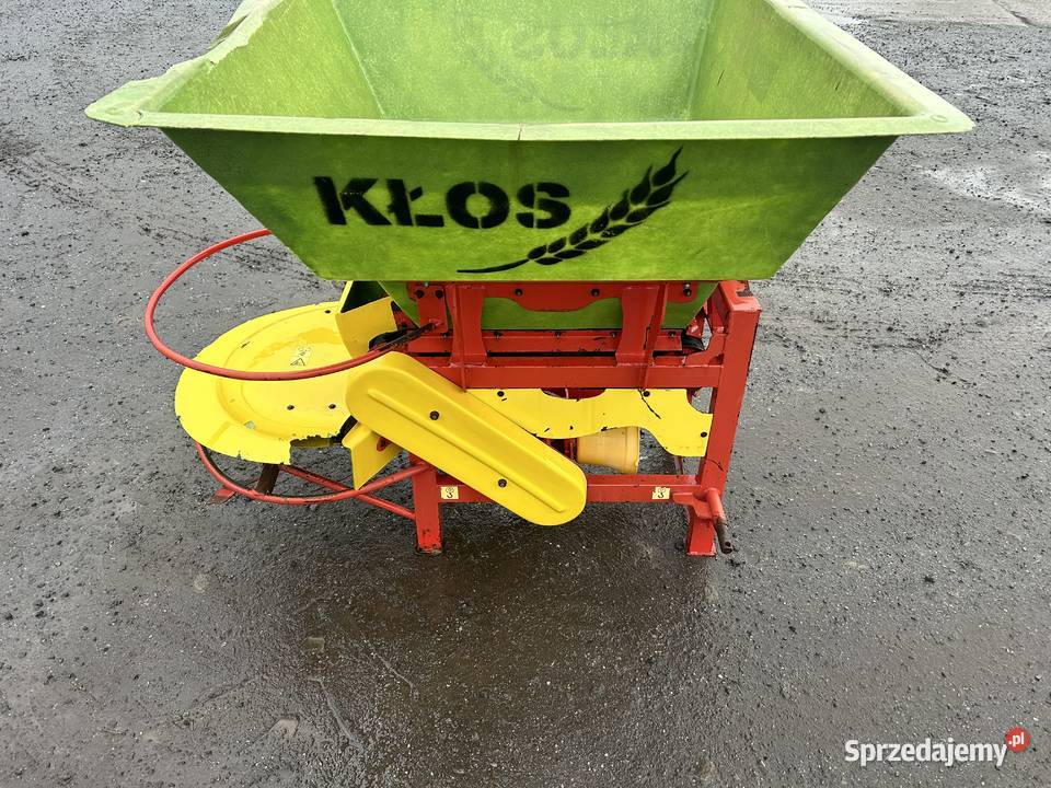 Rozsiewacz taśmowy Motyl Kłos 600 posypywarka Rozsiewacze nawozów małopolskie