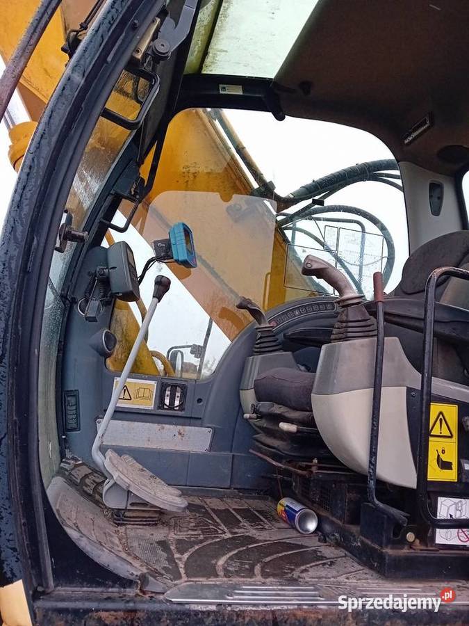 JCB JS 260 LC Błotniak