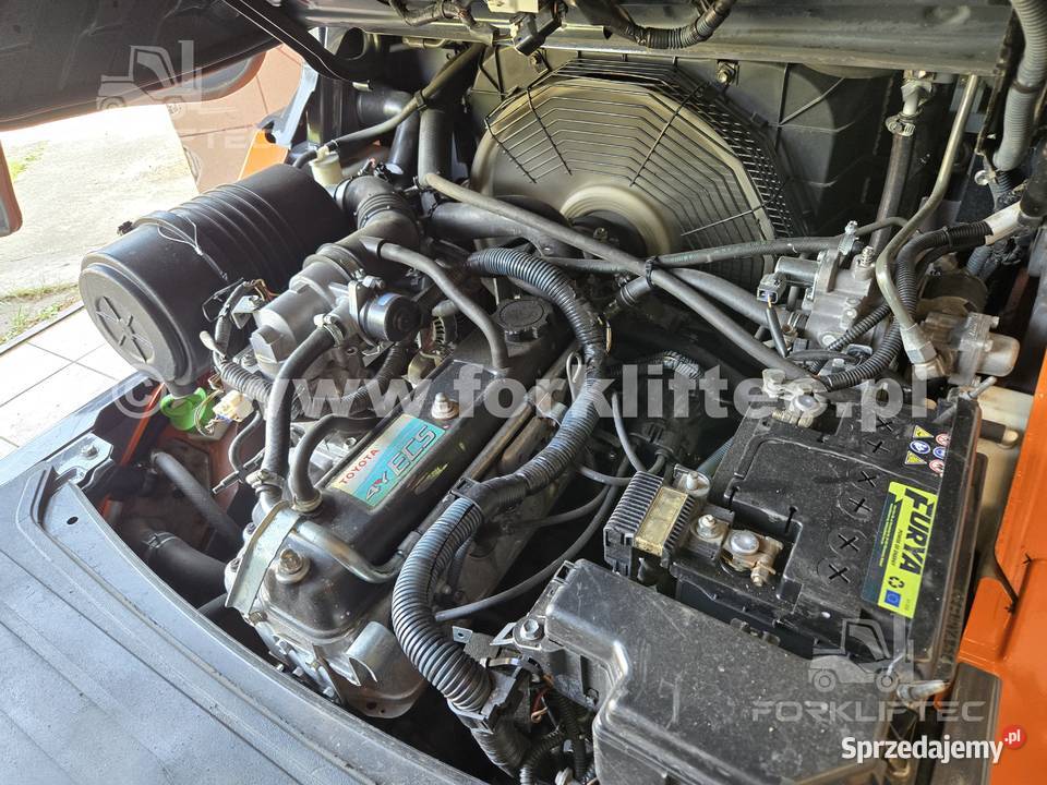 Wózek Widłowy TOYOTA 8FG25 Kabina wolny skok Lędziny
