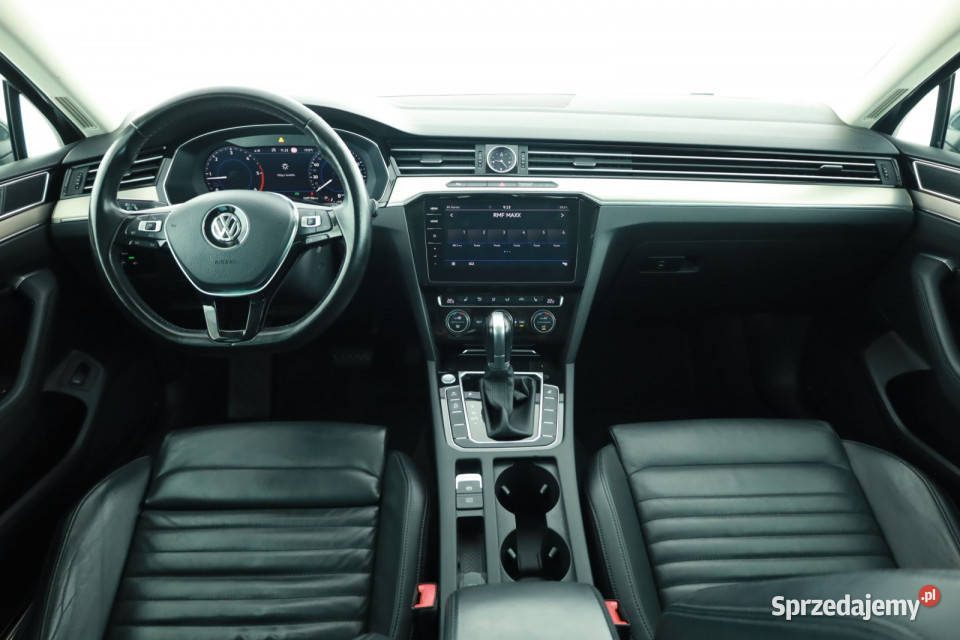 VW Passat 20 TDI elektrycznie ustawiane fotele Passat Piaseczno
