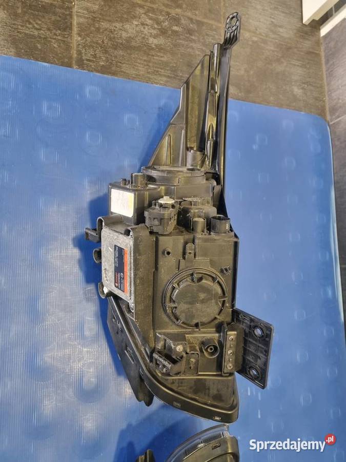 LAMPY XENON KIA NIRO 2017 r sprzedam