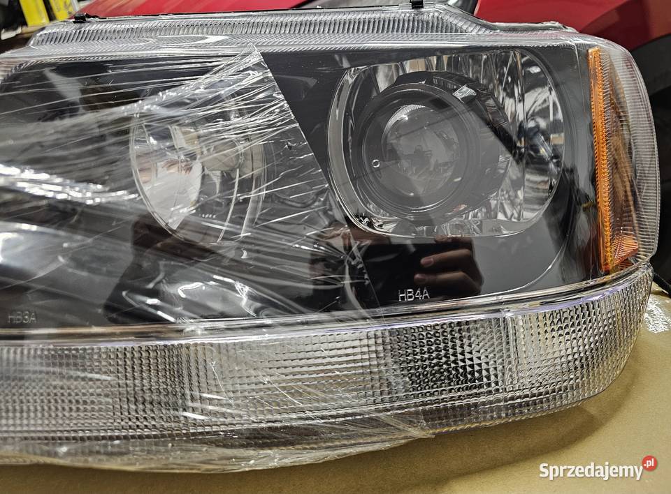 Reflektor xenon jeep grand cherokee wj nowe Pabianice sprzedam