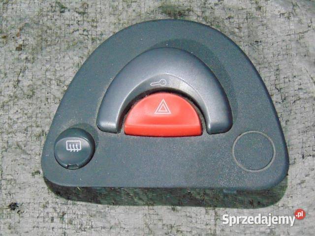 PANEL PRZYCISK ŚWIATEŁ AWARYJNYCH FORTWO MC01