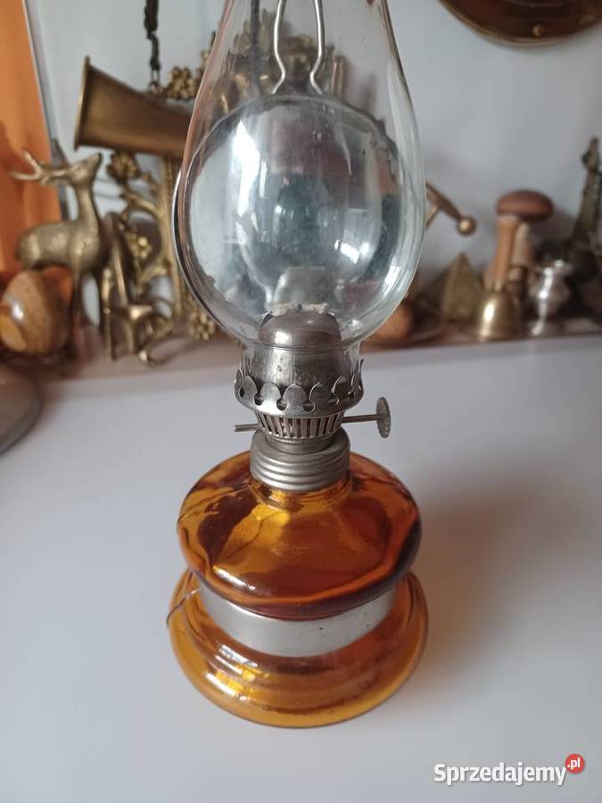 Naftowa lampa z czasów PRL Poznań