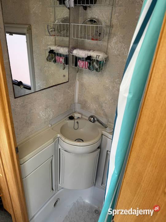 Lunar Zenith Four 2004 komfortowa przyczepa Legnica