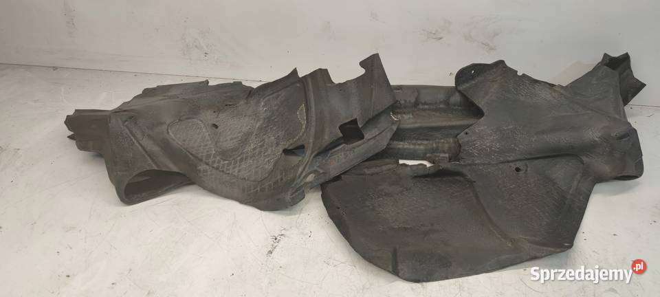 WYGŁUSZENIE ŚCIANY GRODZIOWEJ AUDI TT 8J1863909C Przystajń
