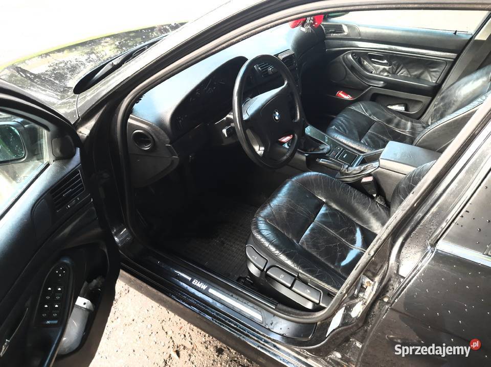 BMW seria 5 e39 1998LPG SEKWENCYJNA DO sprowadzony Seria 5 Kościerzyna