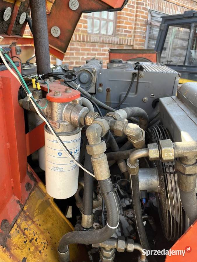 Sprzedam ładowarkę przegubowa Ok l5 JCB Cat lubelskie Michów sprzedam