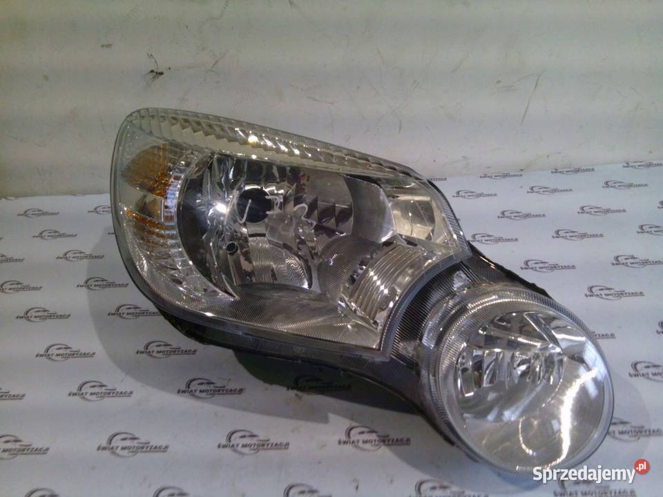 SKODA YETI 12r lampa prawa przód 130702331500 Kielce