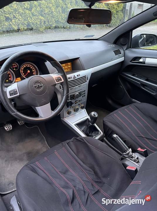 Sprzedam opel Astra H 2005r 16 Palowice