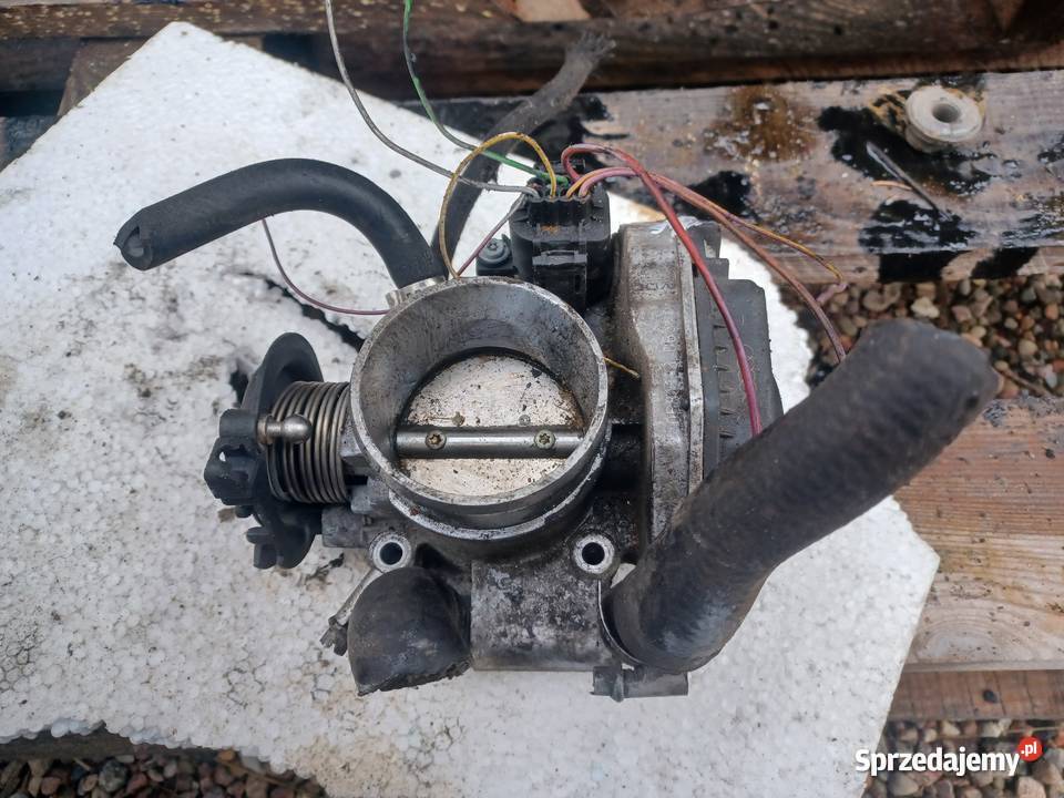 Przepustnica Volkswagen Passat B5 Wisznice