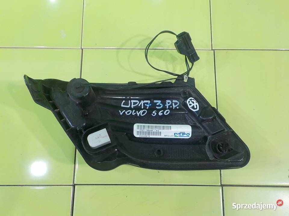 VOLVO S60 II RDESIGN 16 T3 11r SEDAN 4D lampa Suków