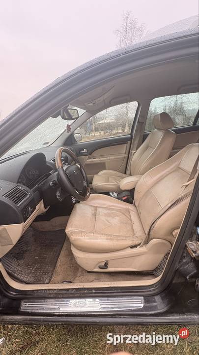 Sprzedam bananowe wnętrze Mondeo mk3 osobowe Zduńska Wola sprzedam