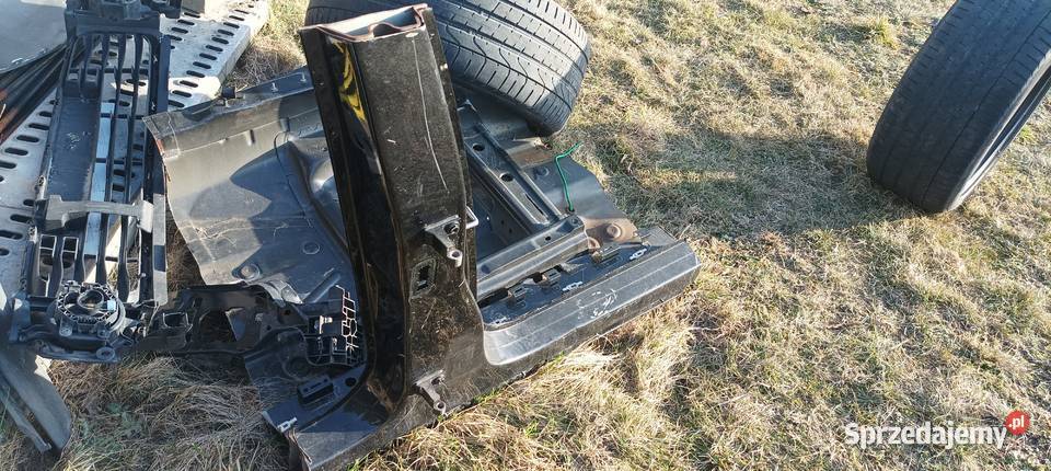 Słupek środkowy próg ćwiartka Porsche Macan Turek