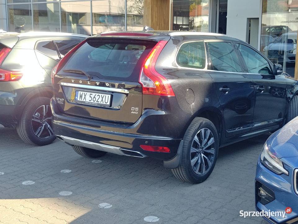 VOLVO XC60 D5 215 BiTurbo Automat AWD Panorama Warszawa