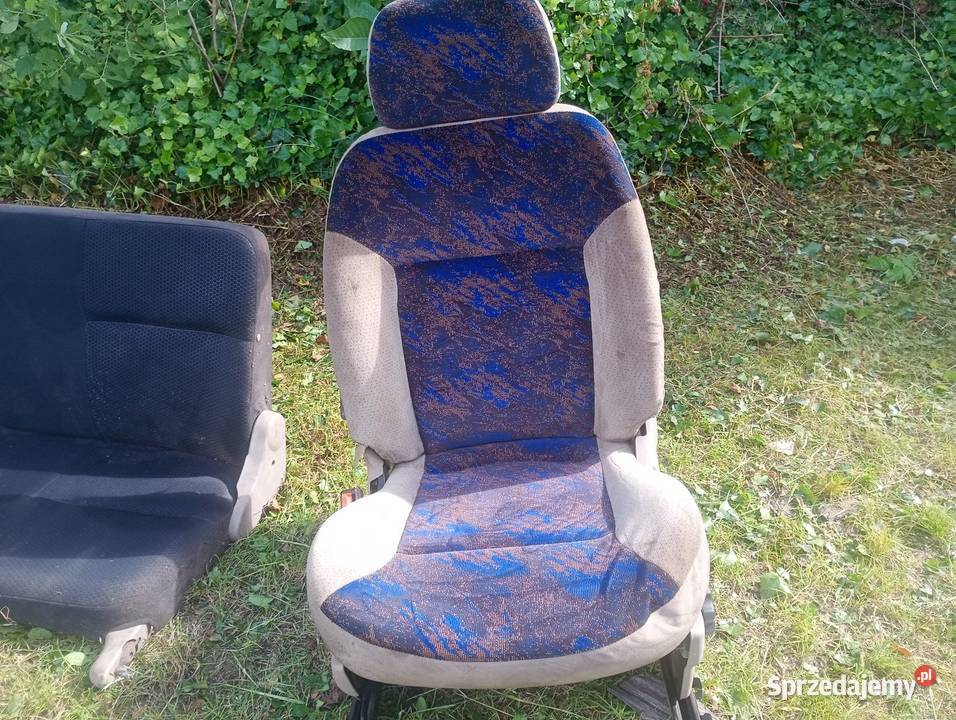 Komplet foteli do nissan terano 2 Fotele i kanapy Bolszewo