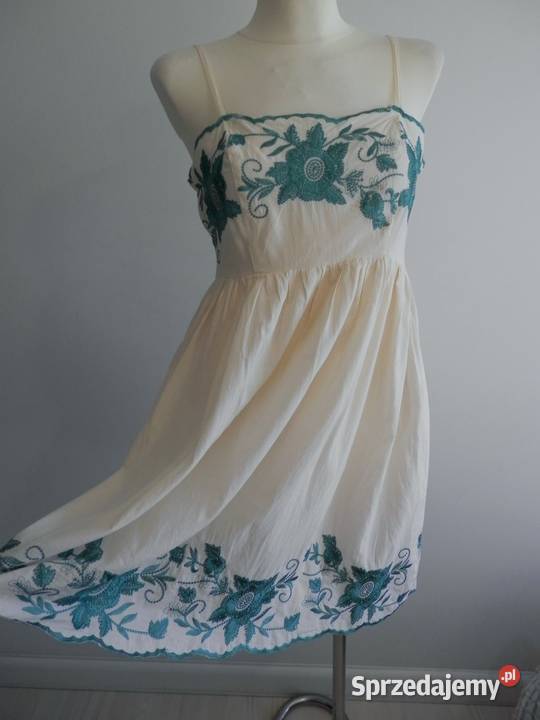 Sukienka Bawełniana Kremowa Haftowana Łomża