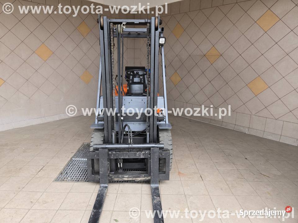 Wózek Widłowy TOYOTA 6FG20 Przesuw boczny TOYOTA regulowane widły Mysłowice