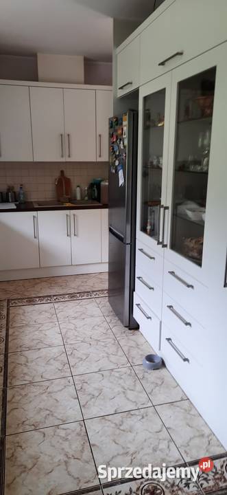 dom z basenem las jezioro Warzenko 10258zł/m2 sprzedam