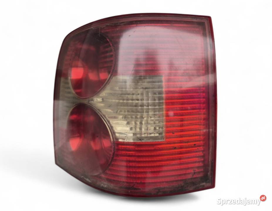 LAMPA TYŁ PRAWY LEWY VW PASSAT B5 FL KOMBI Działoszyce