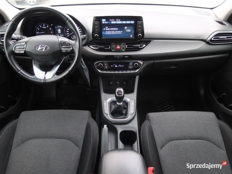 Hyundai i30 15 DPI radio