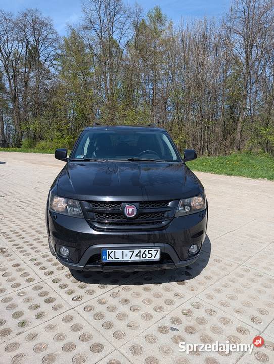 Fiat Freemont 20 JTDII 170 2015 BLACK CODE Rok produkcji 2015 Limanowa sprzedam
