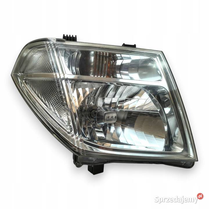 LAMPA PRAWA Nissan Navara D40 Pathfinder III R51 Części samochodowe lubelskie Chełm