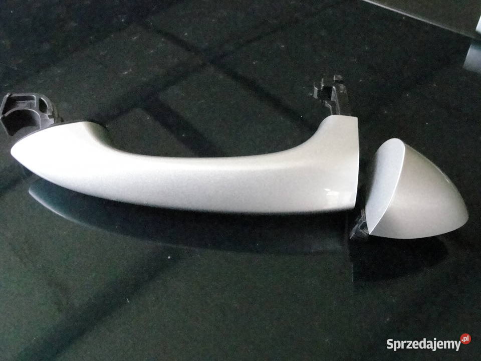 KLAMKA ZEWNĘTRZNA OPEL ASTRA K SREBRNA Części samochodowe Dąbrowa