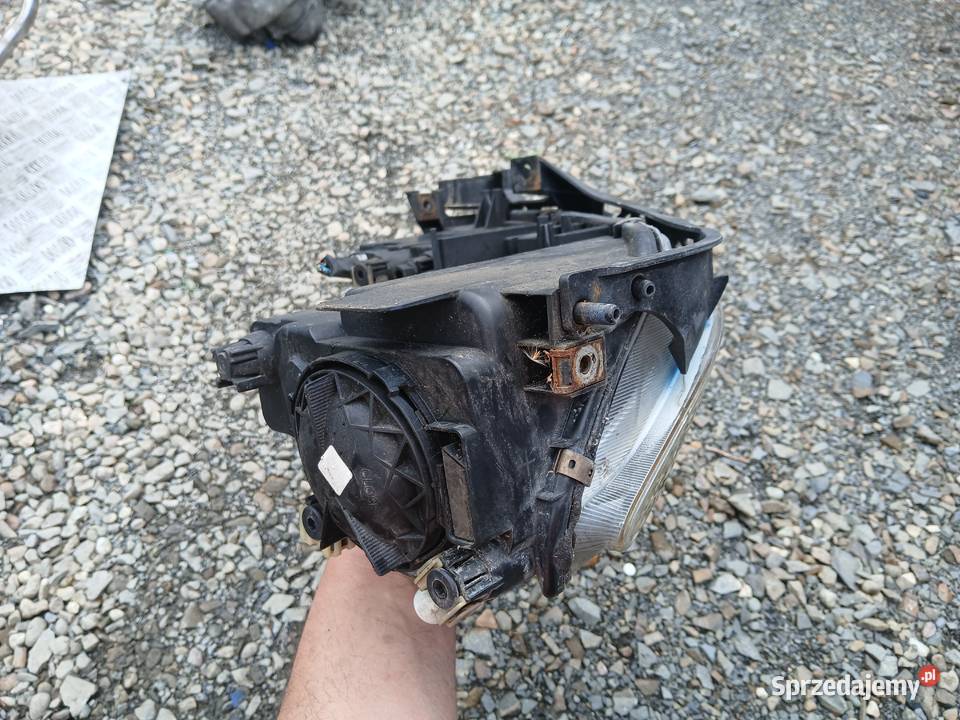 Lampa lewa przednia Mazda 6 I GGGY F014003902 Lampy przednie małopolskie Radłów
