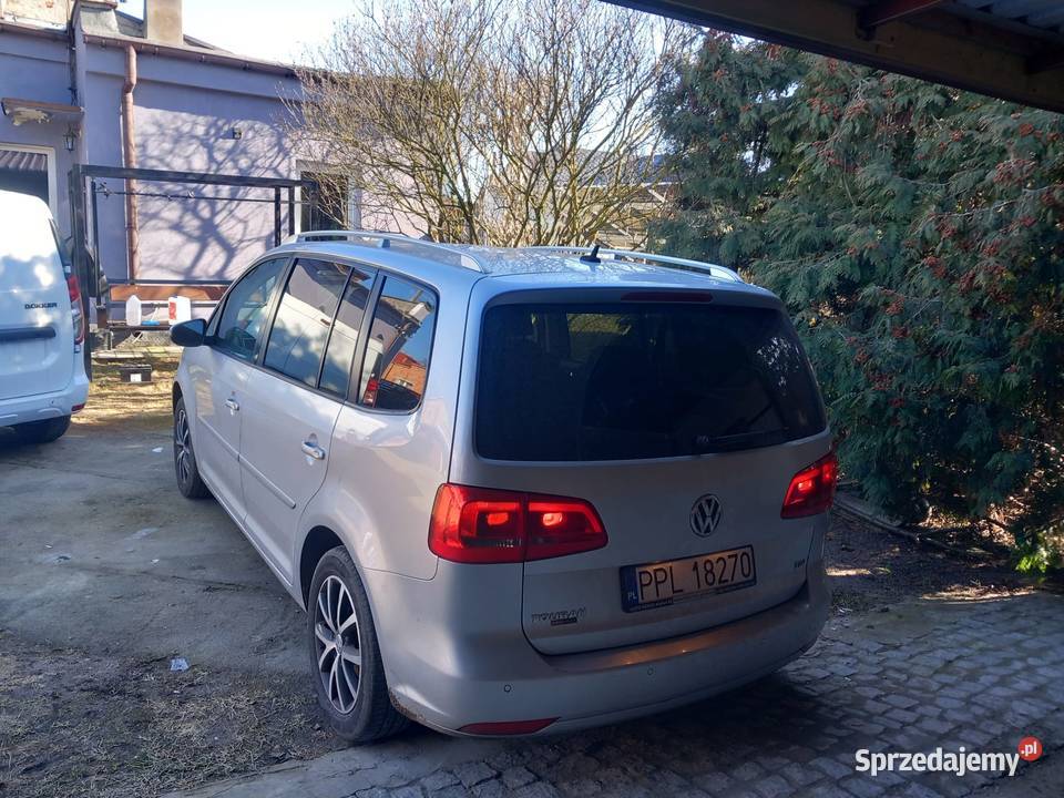 VW Touran 16 TDi 105 2011r 7 osobowy sprzedam
