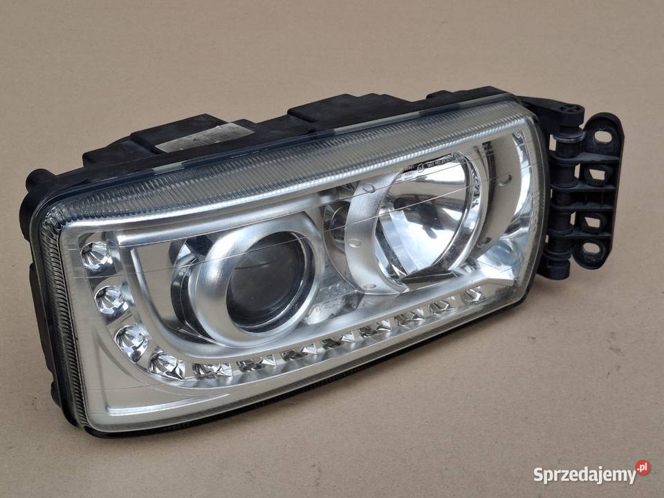 IVECO STRALIS EUROCARGO REFLEKTOR PRAWY LED ciężarowe Lampy przednie Bieleń